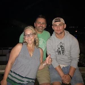 Meet your Posher, Hunter